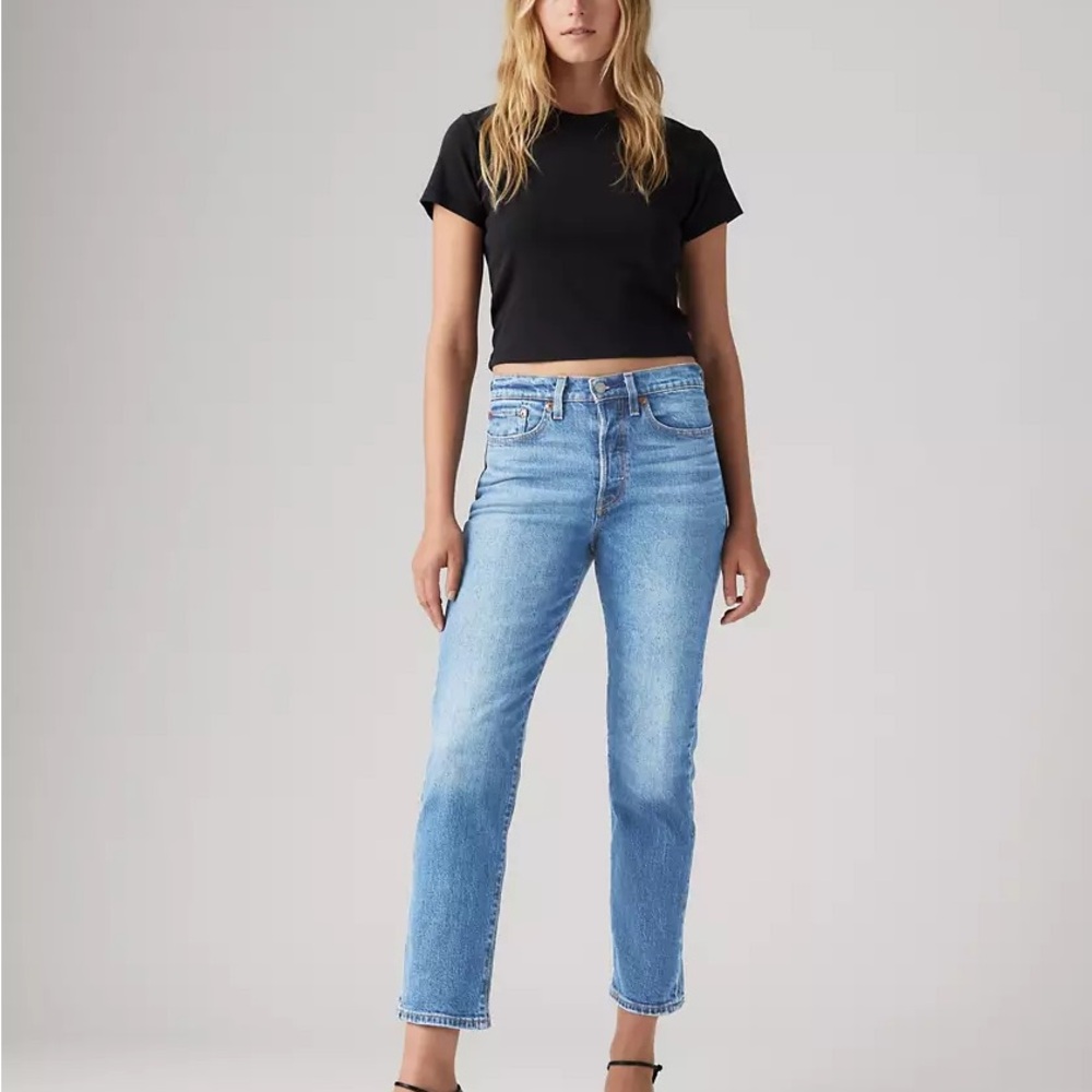Levis Wedgie Straight Leg Jea